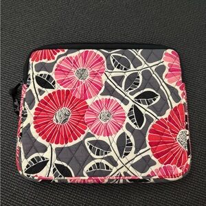 Floral Quilted IPAD Sleeve